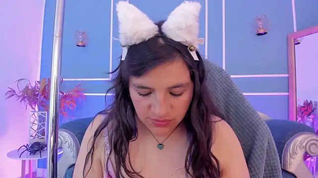 Chat XXX en directo de TaraTaylorr