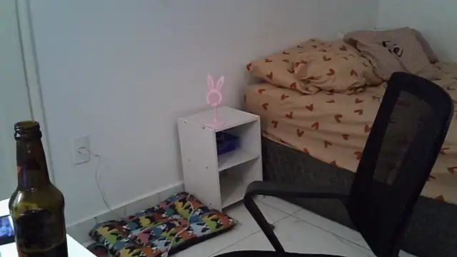 ebisuwu Adlı Modelin Canlı XXX Sohbeti