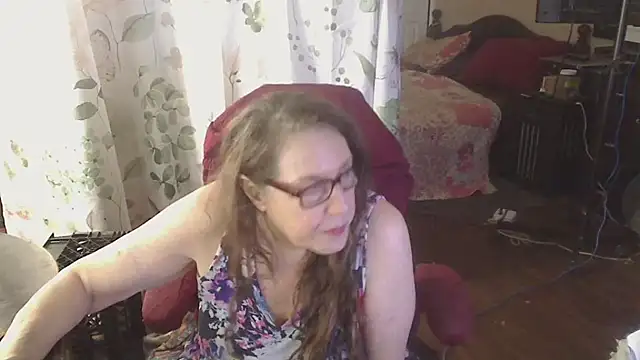 Ireallysquirt's Live XXX Chat