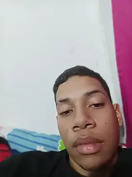 Show modela curious_straight_guy na web-kameri