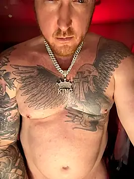 XXX chat uživo modela CloudyKingG