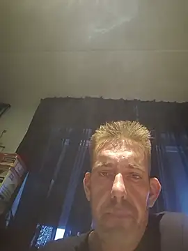Živý XXX chat pietjebelxxkaar81xx