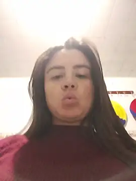 karlagiraldo198's Live XXX Chat