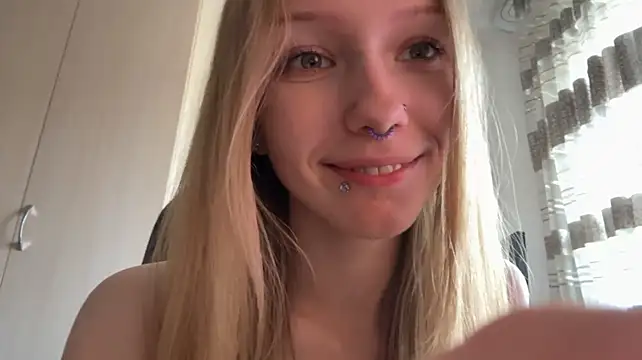 Živý XXX chat BivalentFalloff