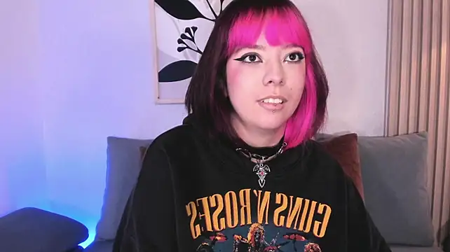 HannahSkies' Live XXX Chat