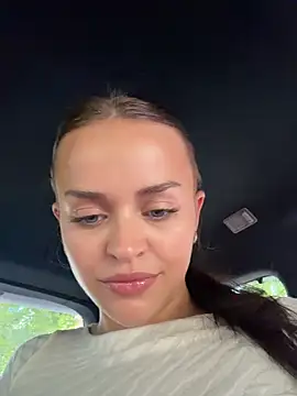 AngelinaTeller's Live XXX Chat