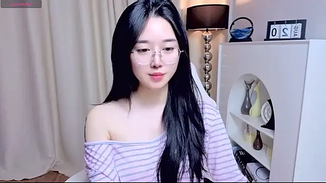 miuu6868 在線直播表演