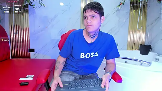 leonel_bigcum's Webcam Show