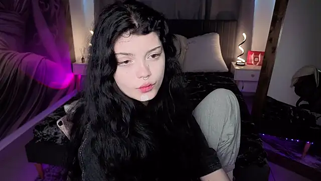 Chatroom XXX en direct de MileyRood