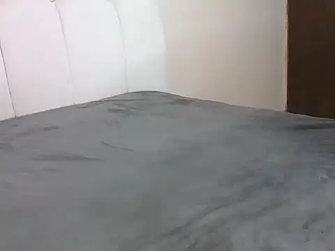 Switdelfy 现场XXX聊天