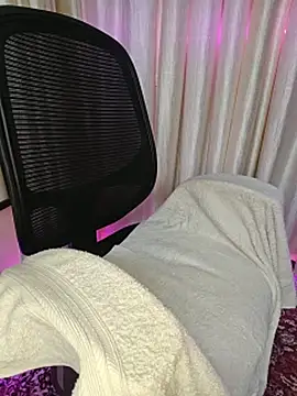 Curvy_Pooja's Live XXX Chat