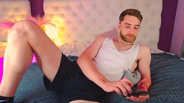 Chatroom XXX en direct de Dexter_Raze