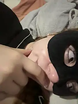 Chat XXX en directo de Vaimonroi