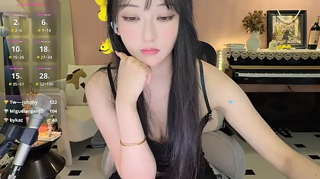 Jasmine01- live XXX chat