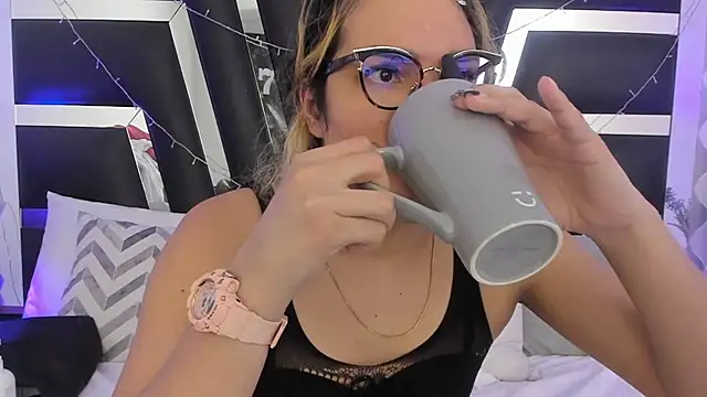 Chat XXX Live katya_kozlov