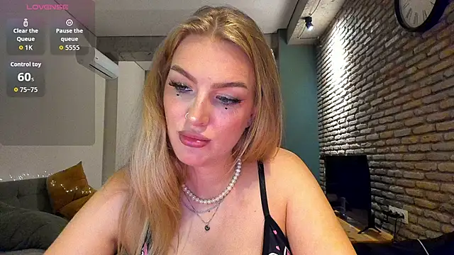 Živý XXX chat fifteenpoem
