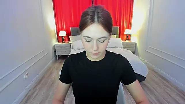 MakeYoueHappy Live XXX-Chat