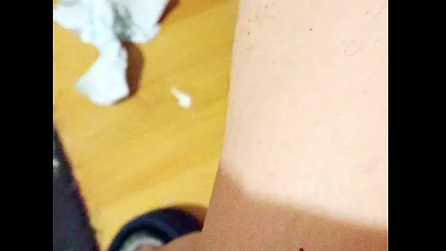 hairyuncut00 Pertunjukan Webcam