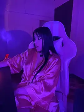 Czat XXX na żywo – DarkCherryDoll