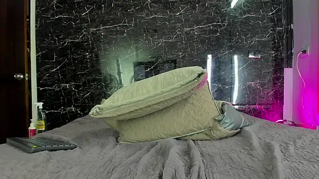 Robinlion91n Live XXX chat
