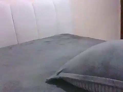 Switdelfy 现场XXX聊天