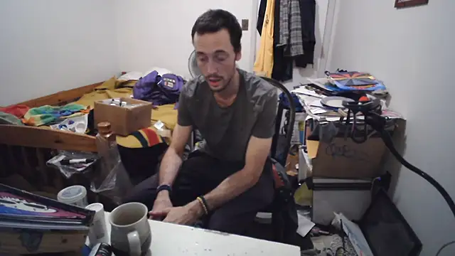 הופעת וובקאם של JohnnyMoves