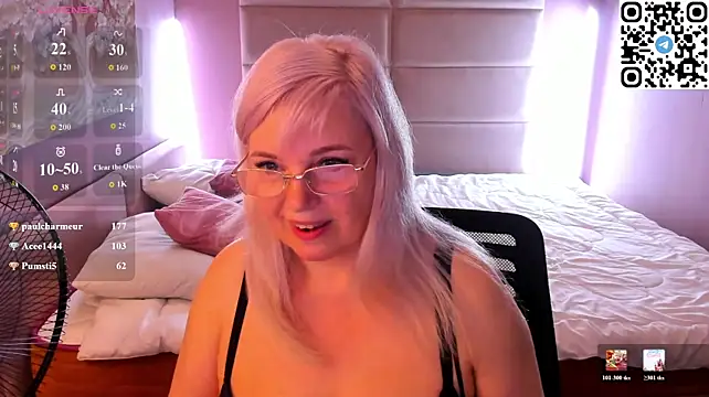 XXX chat uživo modela Hella_Fabel