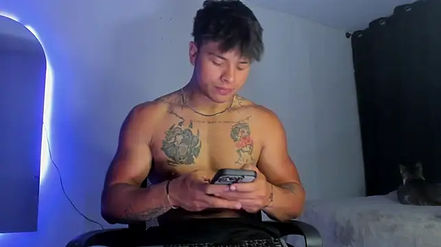 Dominic_Biker__ Show Webcam