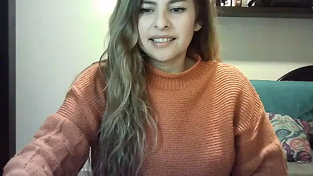 Chatroom XXX en direct de Valery__Rouse_