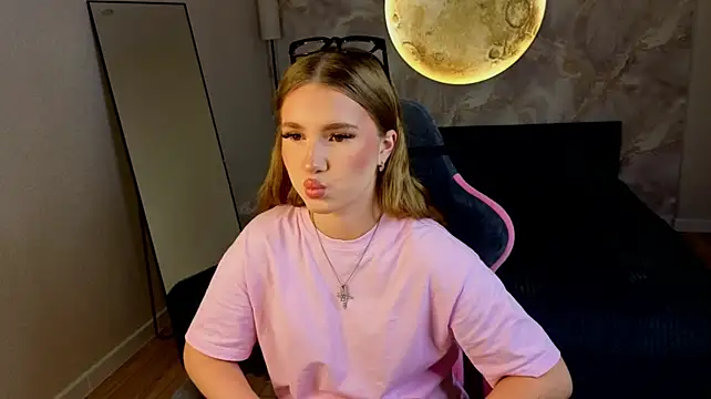 XXX chat uživo modela Cherryyy_Bliss