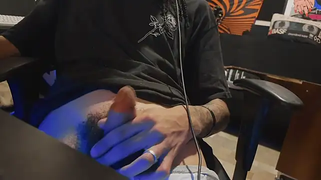 FavelaDaddyCum Webcamshow
