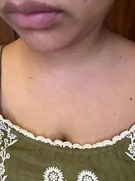Czat XXX na żywo – ITZ_CHANDNI