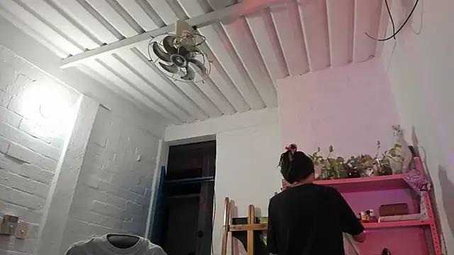 XXX chat uživo modela mariecam420