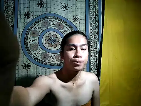 XXX chat uživo modela Asian_PrettyAle