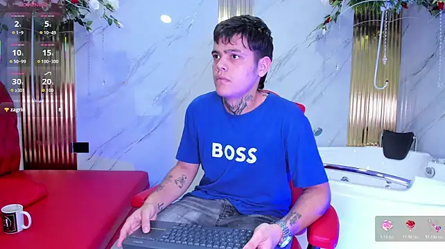 XXX chat uživo modela leonel_bigcum