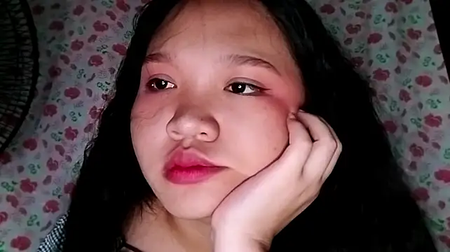 AnDominik live XXX chat