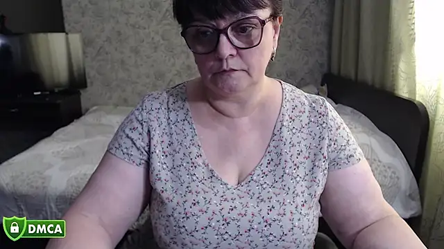 XXX chat uživo modela BrandiOhNight
