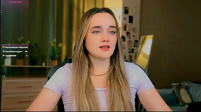 XXX chat uživo modela earthfantasyy