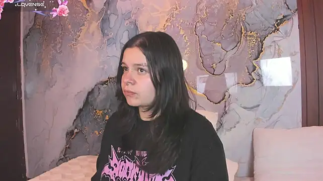 XXX chat uživo modela Mey_moon