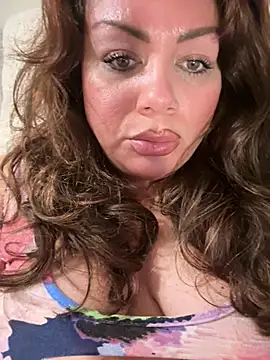 BadAssVeronica Obrolan Langsung XXX