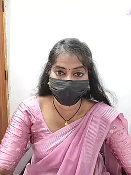 Živý XXX chat tamil_Sigappu_Roja