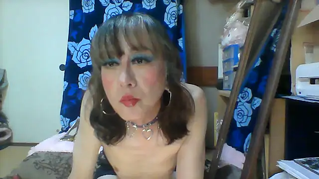 anakanakami Show in webcam