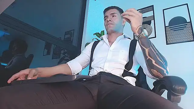 Chat XXX Live ALPHA_DOMINUS_