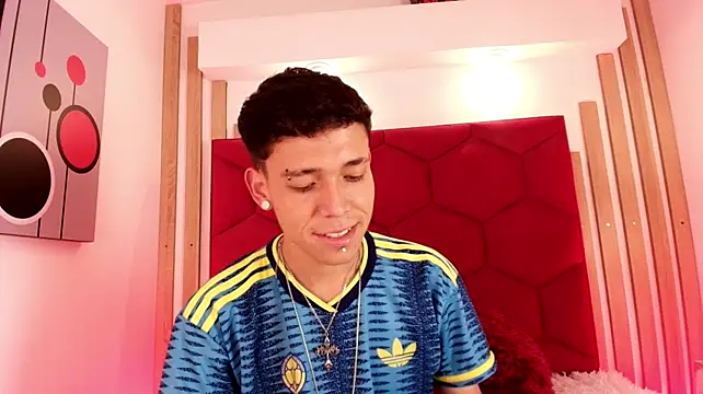Noahh_Saenz Live XXX-chat