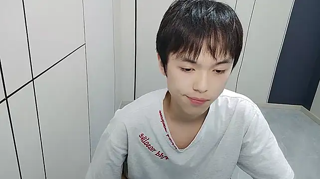 T2028T 现场XXX聊天