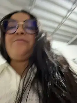 Show de JULIANITA7 na webcam