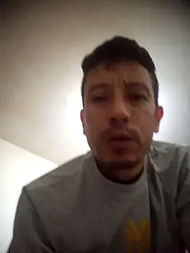 Chatroom XXX en direct de richarardo