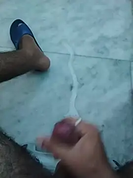 צ'אט XXX בשידור חי של RksHub_01