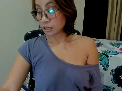 sweetkaley Adlı Modelin Canlı XXX Sohbeti