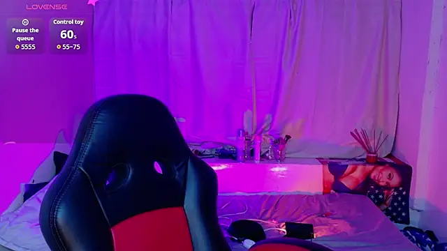 Lisa_sparkleee's Live XXX Chat